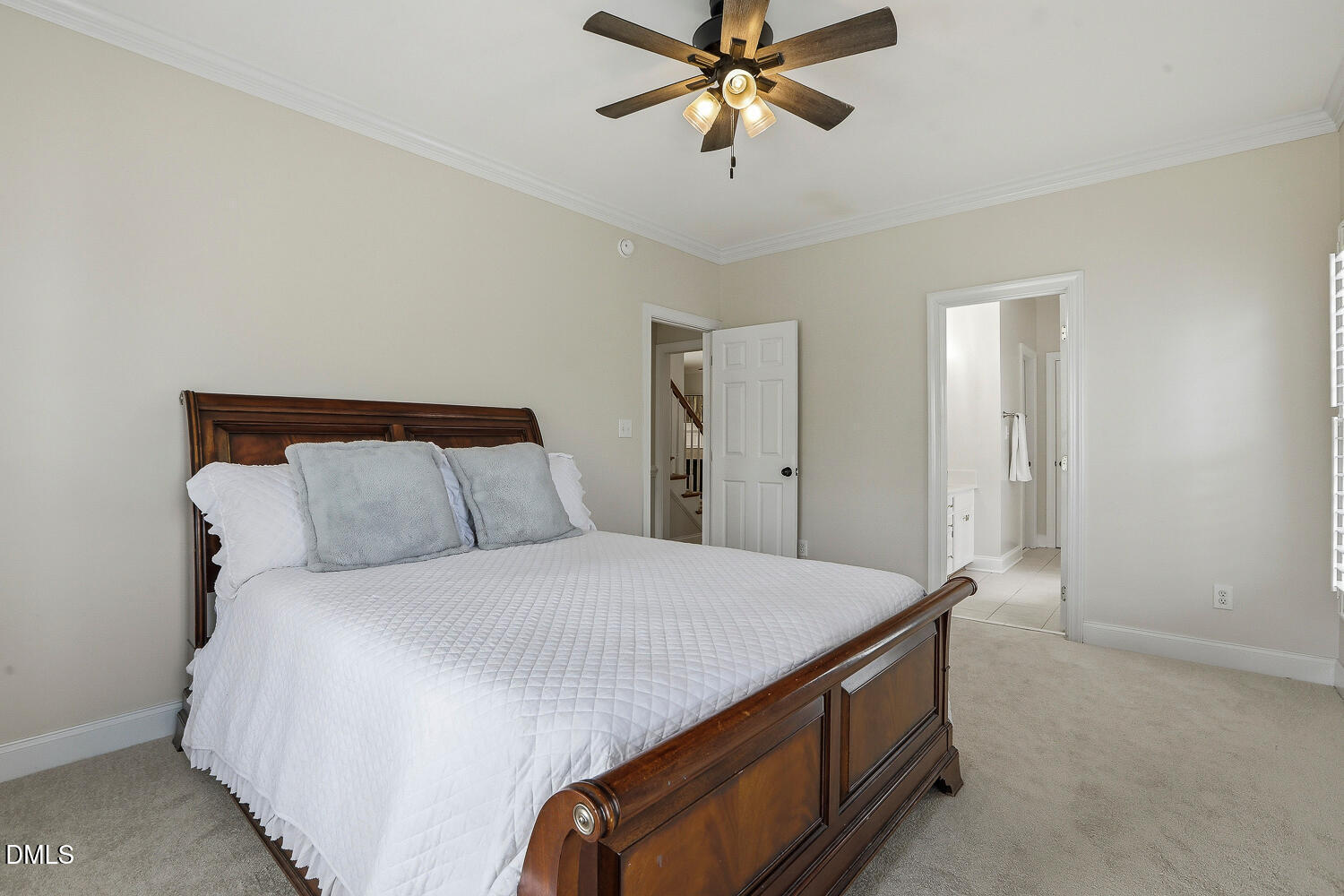 470 Magdala Place Apex, NC 27502 - Photo 16 of 56 470 Magdala Pl Apex NC 27502-large-026-0