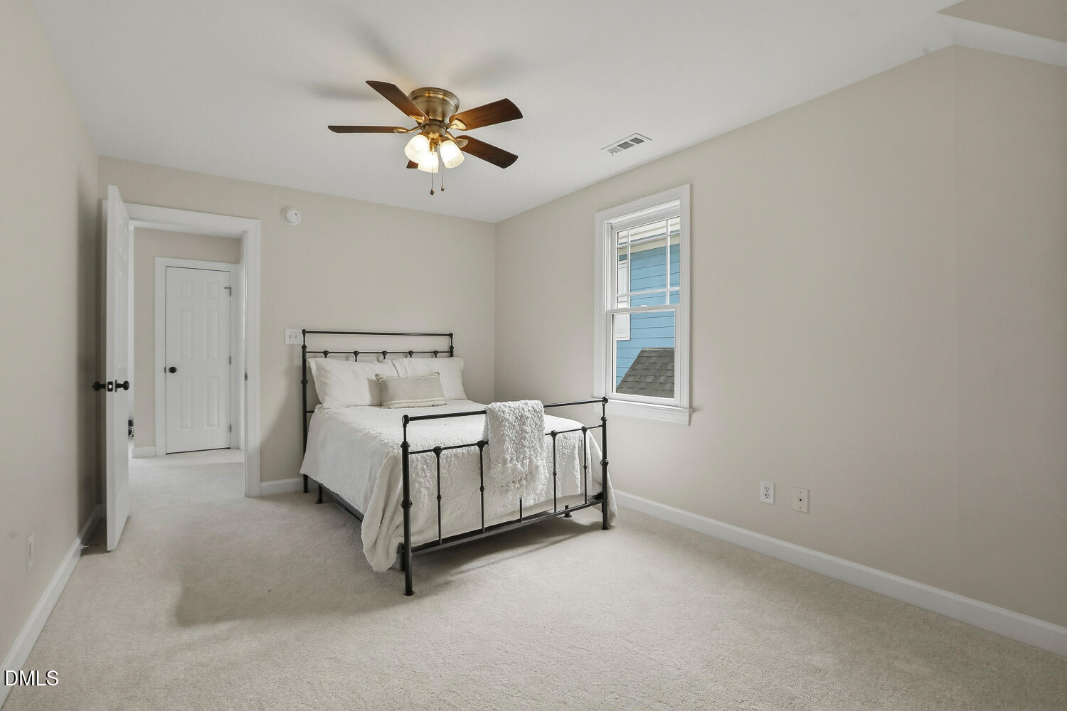 470 Magdala Place Apex, NC 27502 - Photo 28 of 56 470 Magdala Pl Apex NC 27502-large-040-0