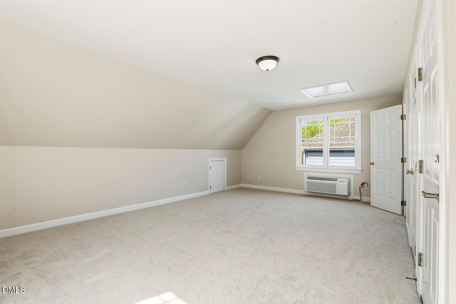 470 Magdala Place Apex, NC 27502 - Photo 34 of 56 470 Magdala Pl Apex NC 27502-large-046-0