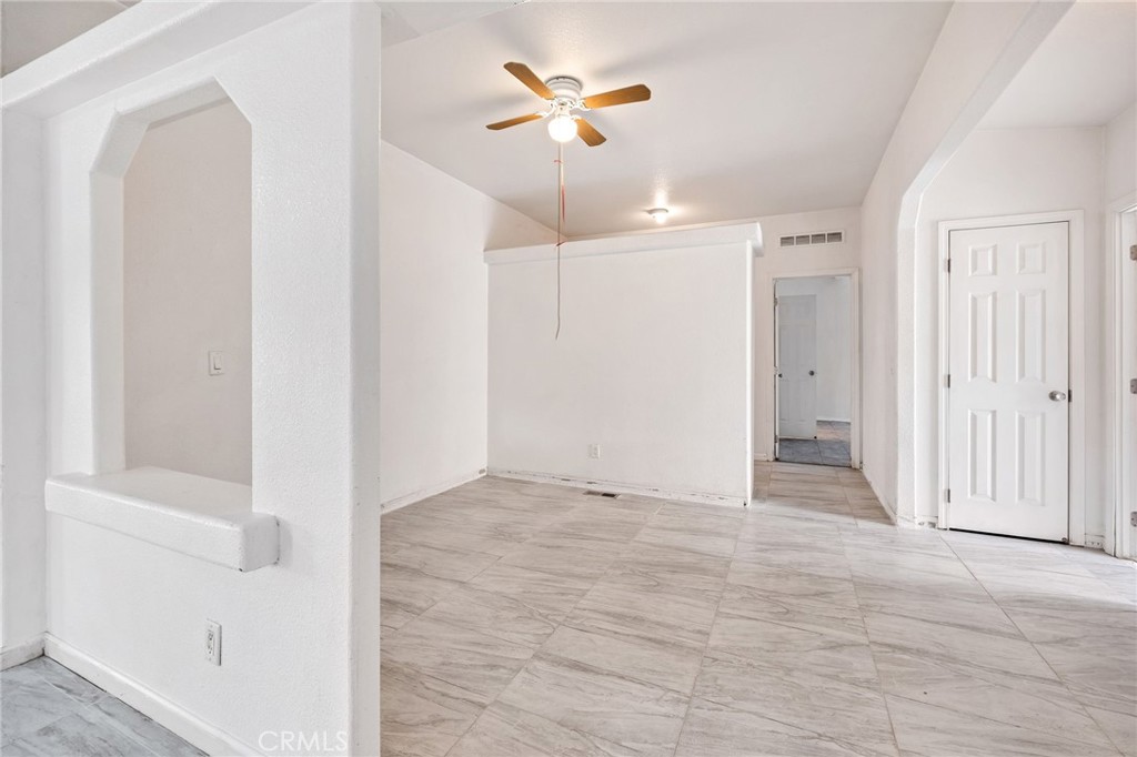 43870 Wilson Valley Road Hemet, CA 92544 - Photo 11 of 35 a view of an empty room