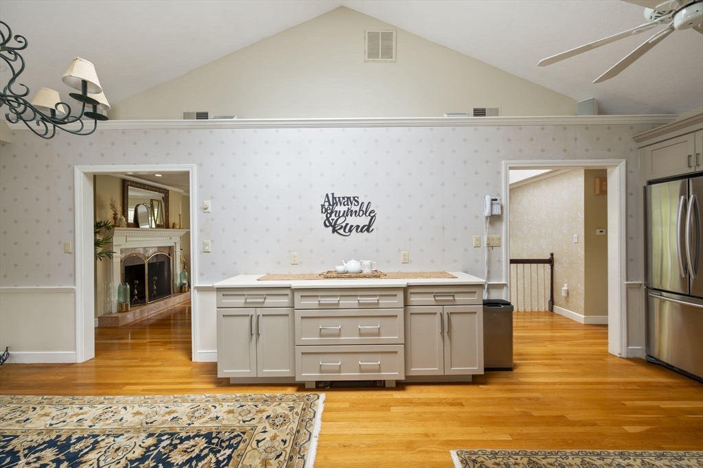 115 Pilgrim Road Braintree, MA 02184 - Photo 13 of 42