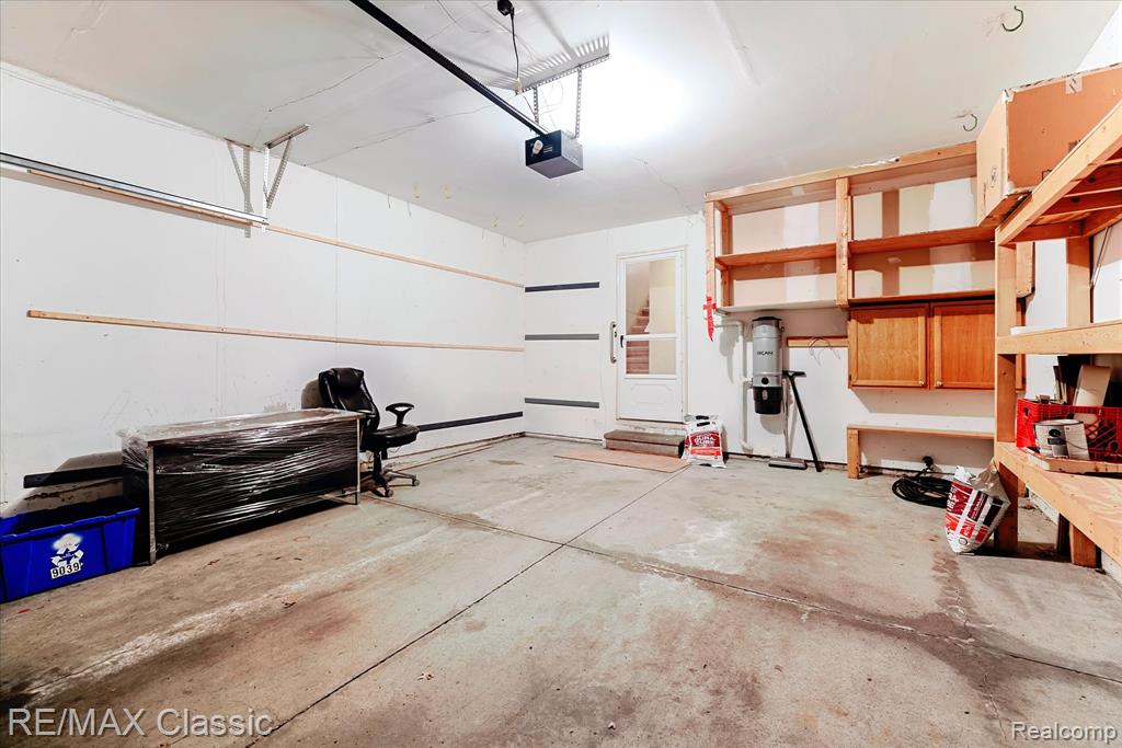 9039 Lake E Road, Unit 45 Clarkston, MI 48348 - Photo 25 of 53