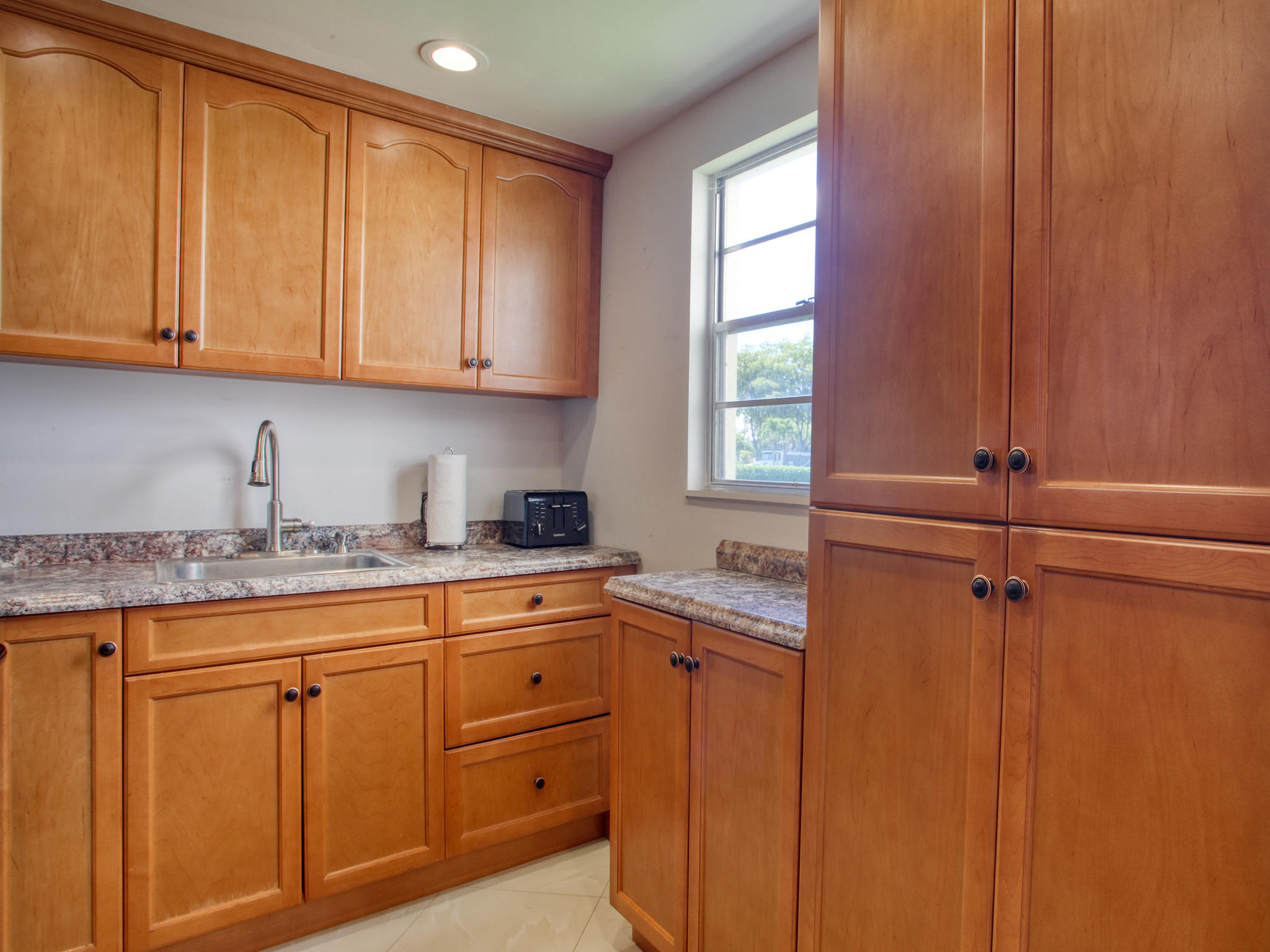 305 Preston F, Unit H Boca Raton, FL 33434 - Photo 12 of 38 KITCHEN