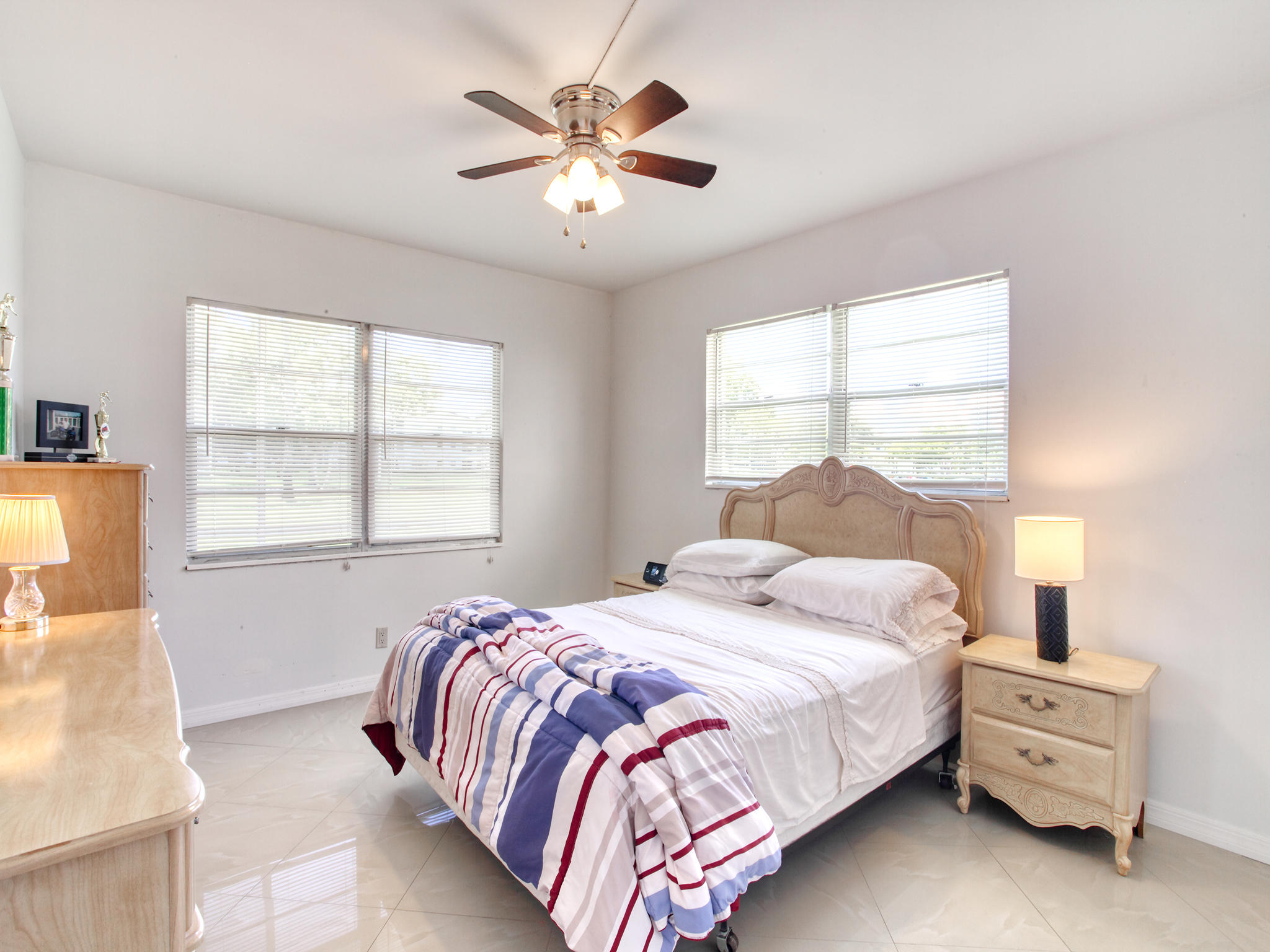 305 Preston F, Unit H Boca Raton, FL 33434 - Photo 15 of 38 BEDROOM