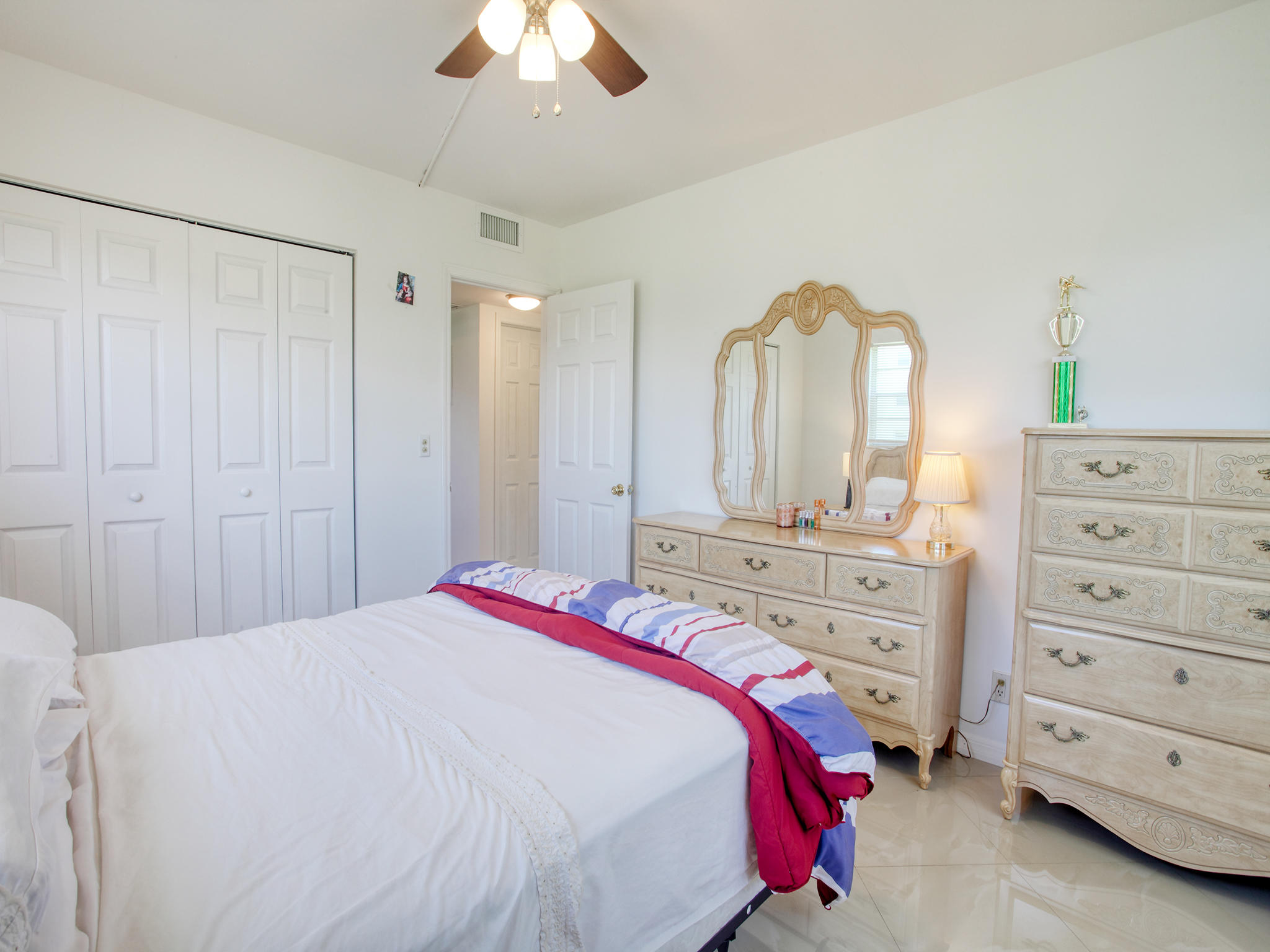 305 Preston F, Unit H Boca Raton, FL 33434 - Photo 16 of 38 BEDROOM