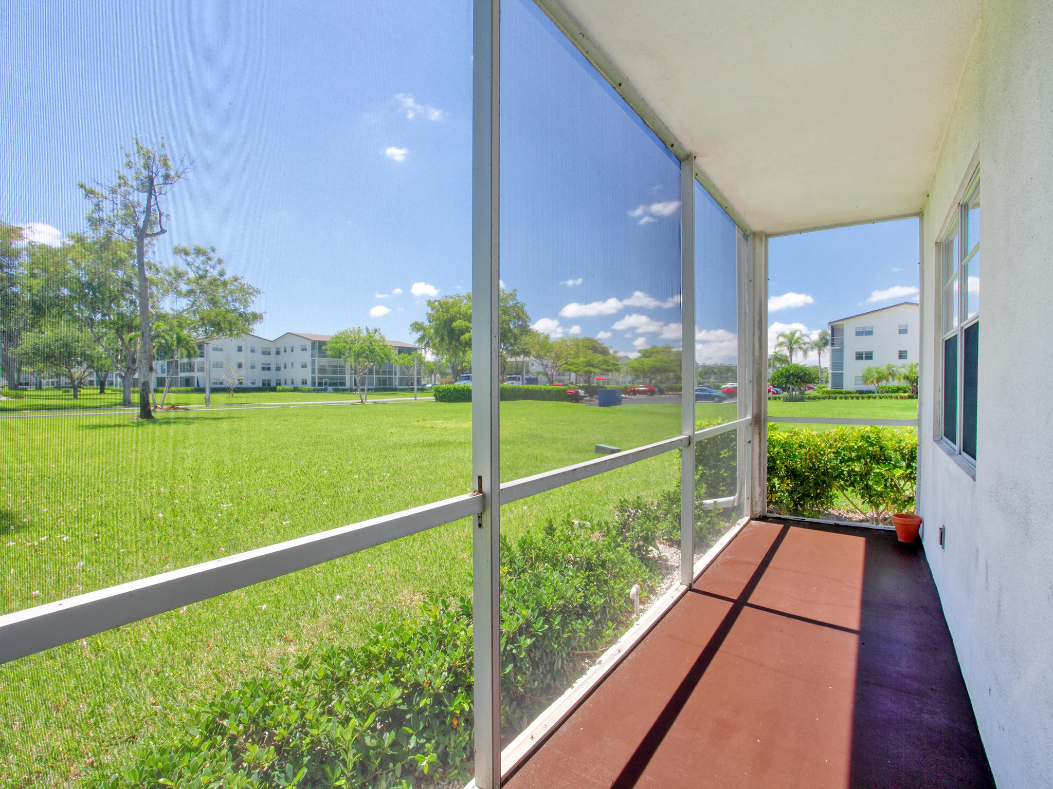 305 Preston F, Unit H Boca Raton, FL 33434 - Photo 21 of 38 PATIO