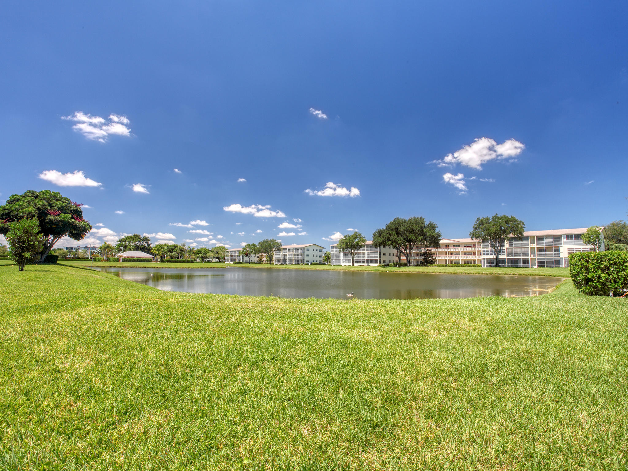 305 Preston F, Unit H Boca Raton, FL 33434 - Photo 23 of 38 COMMON AREA