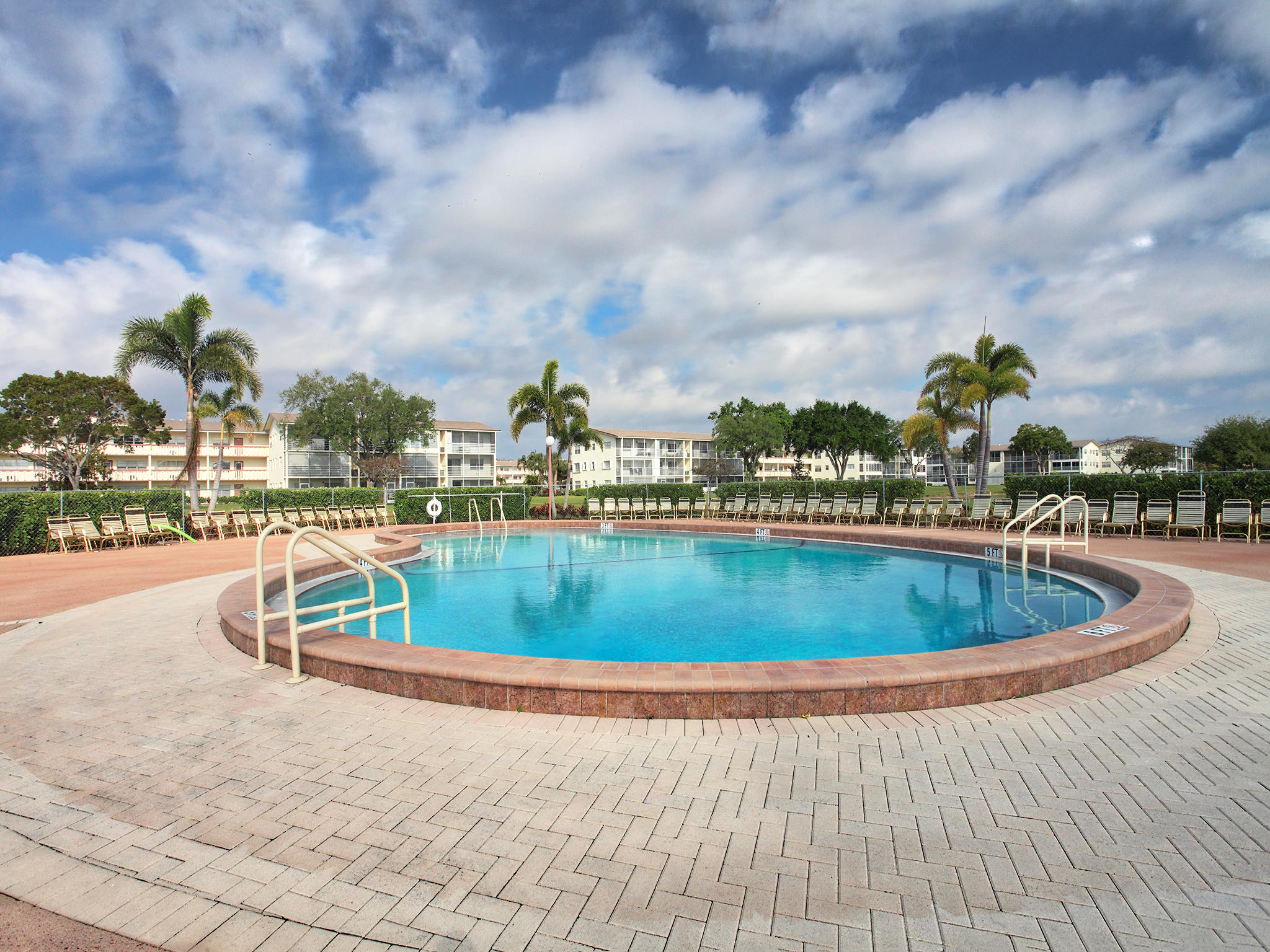 305 Preston F, Unit H Boca Raton, FL 33434 - Photo 26 of 38 COMMON AREA