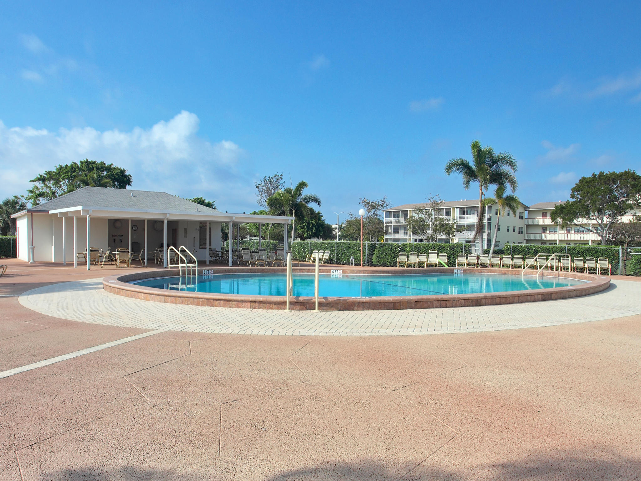 305 Preston F, Unit H Boca Raton, FL 33434 - Photo 27 of 38 COMMON AREA