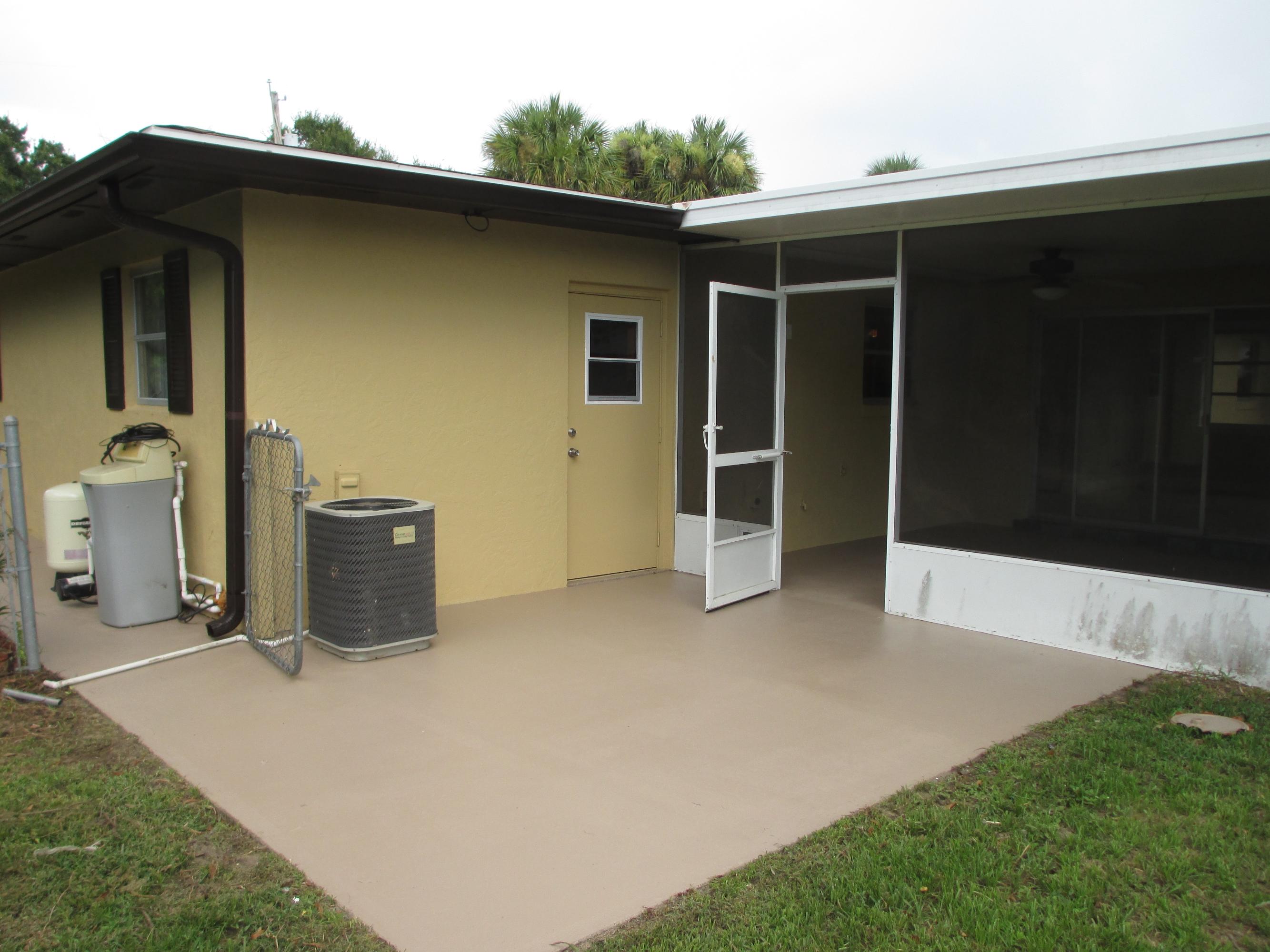 3110 Old Edwards Road Fort Pierce, FL 34981 - Photo 11 of 30 3110 Old Edwards Rd 011