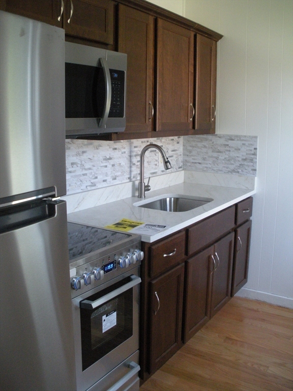 113 Rockland Street, Unit 2 Canton, MA 02021 - Photo 4 of 20