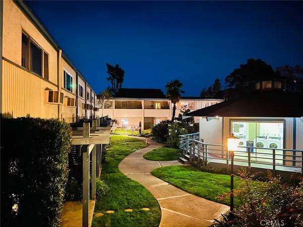 $420,000 | 1731 Ellis Street, Unit 16, Concord, CA 94520
