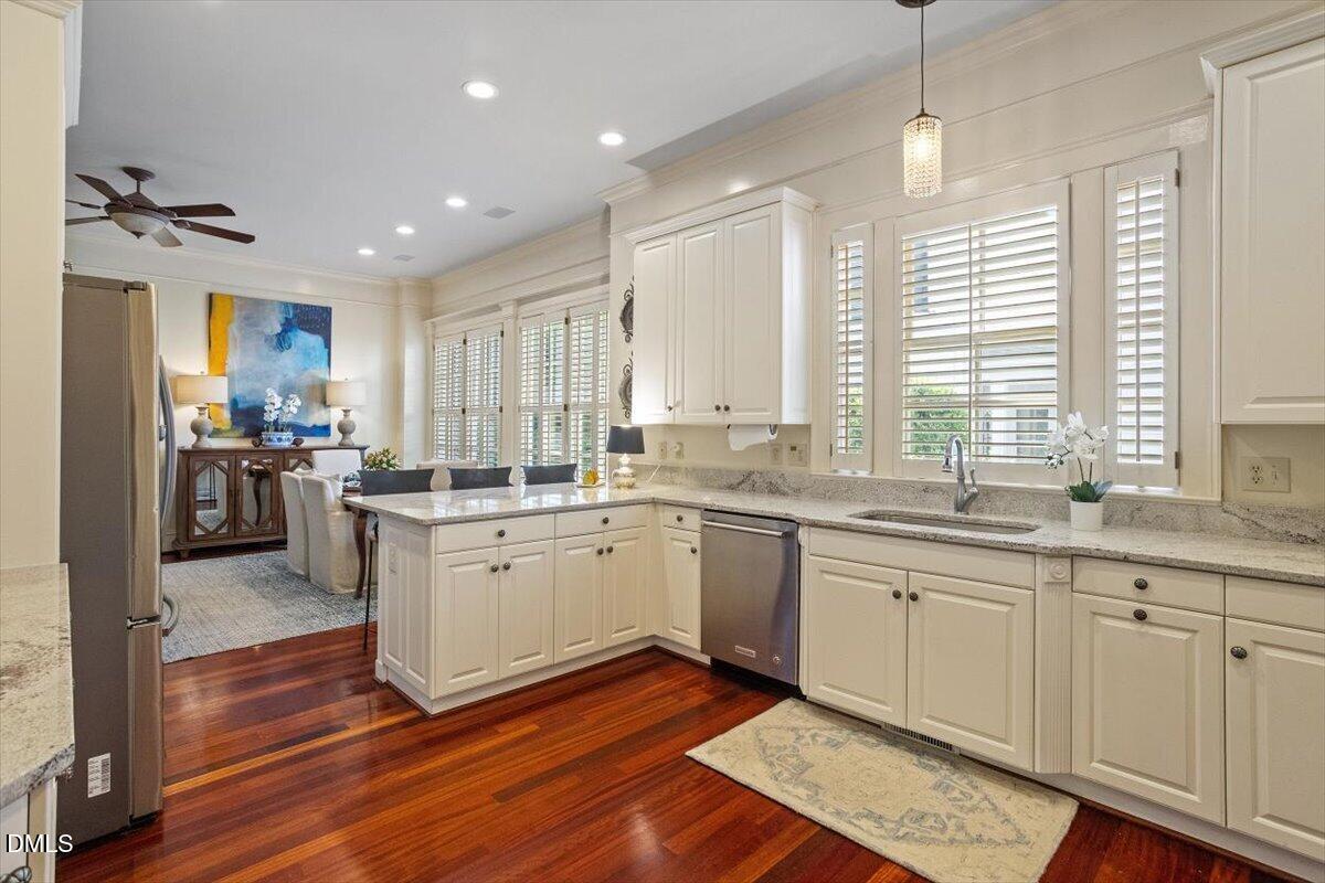 8604 Society Place Raleigh, NC 27615 - Photo 9 of 59