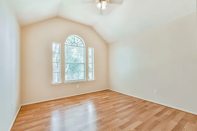 $335,000 | 3502 Sheldon Drive, Pearland, TX 77584