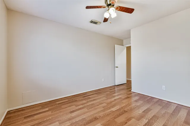 $335,000 | 3502 Sheldon Drive, Pearland, TX 77584