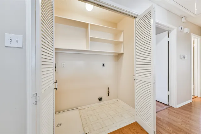 $335,000 | 3502 Sheldon Drive, Pearland, TX 77584