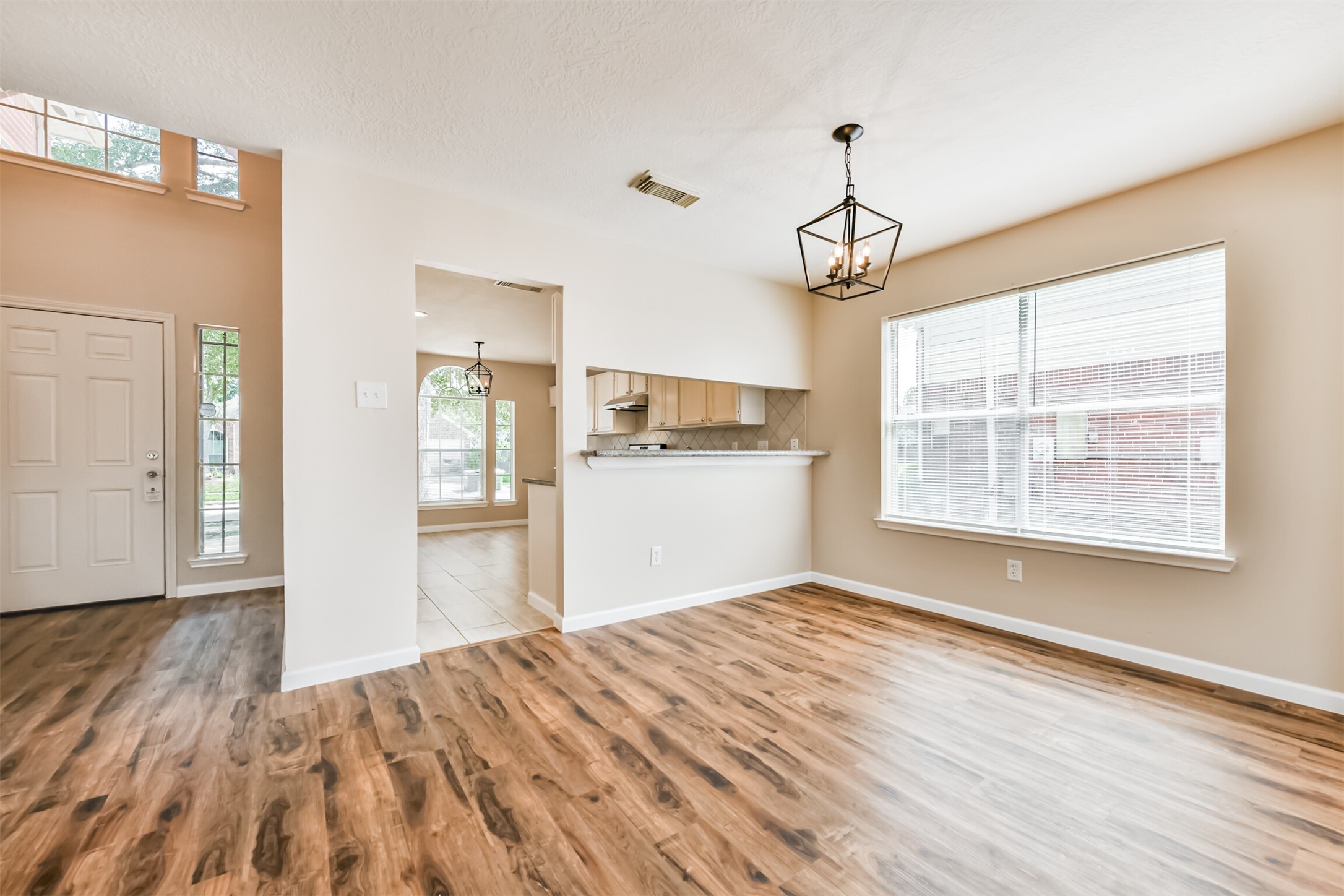 3502 Sheldon Drive Pearland, TX 77584 - Photo 5 of 37