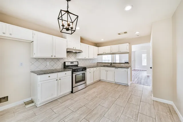 $335,000 | 3502 Sheldon Drive, Pearland, TX 77584