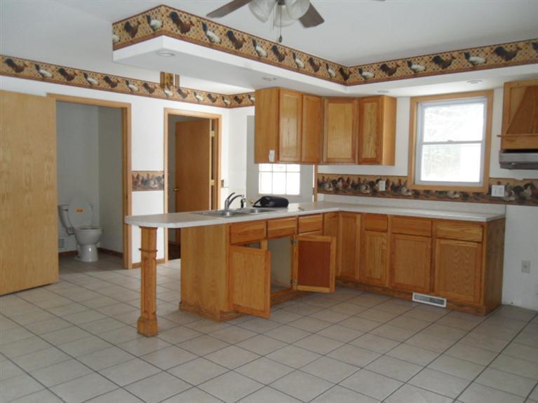 42555 85th Avenue Decatur, MI 49045 - Photo 3 of 11 Additional Photo