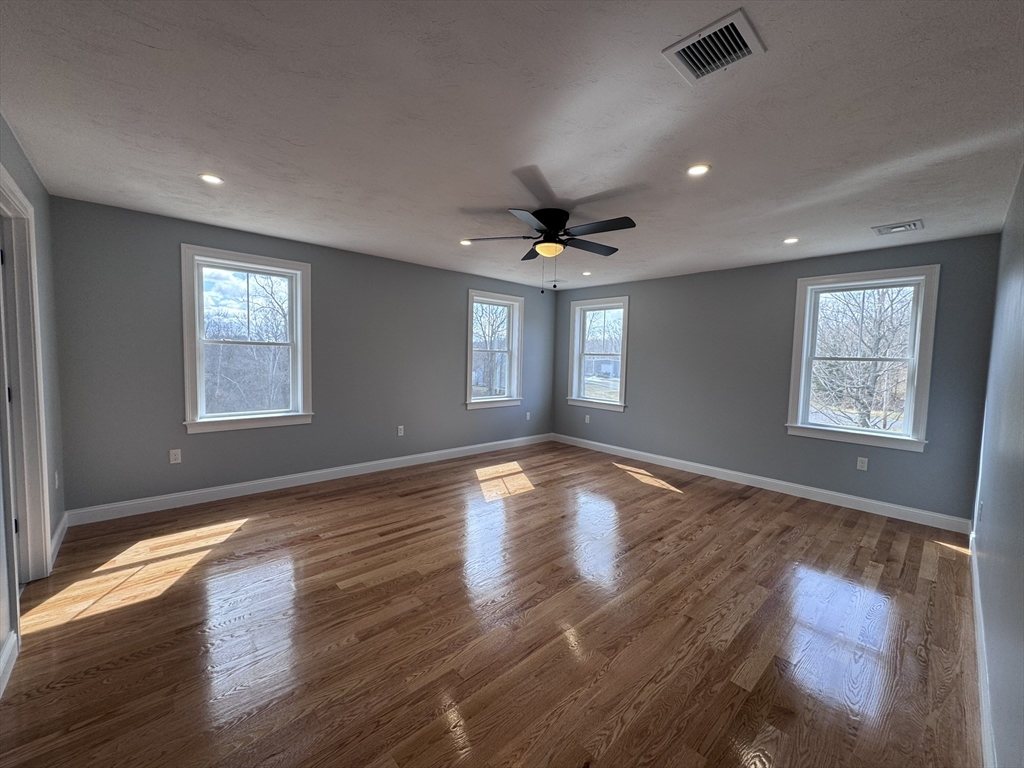 191 East Spring Street Avon, MA 02322 - Photo 11 of 33