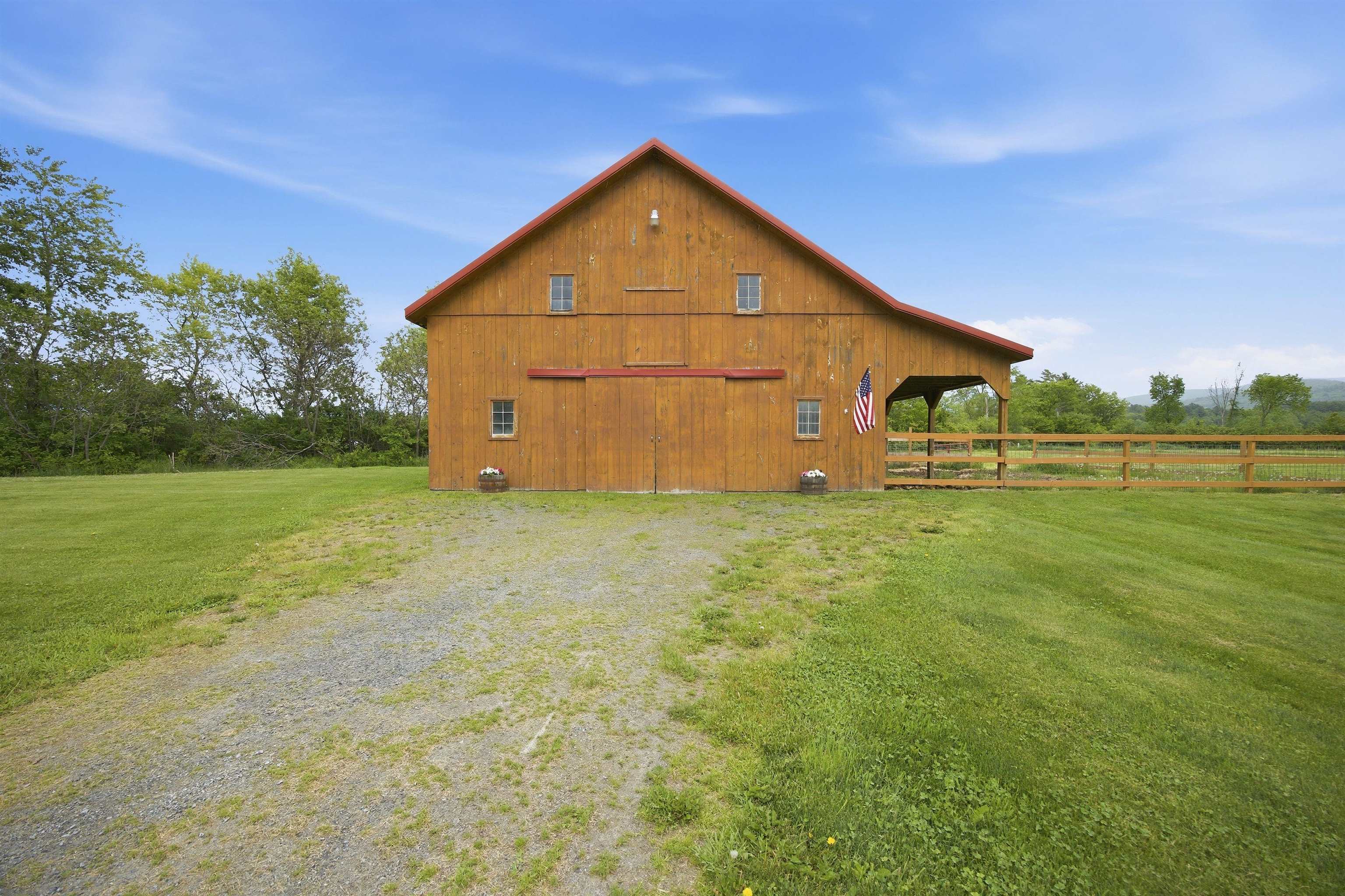 217 Airport Road Haverhill, NH 03774 - Photo 9 of 60