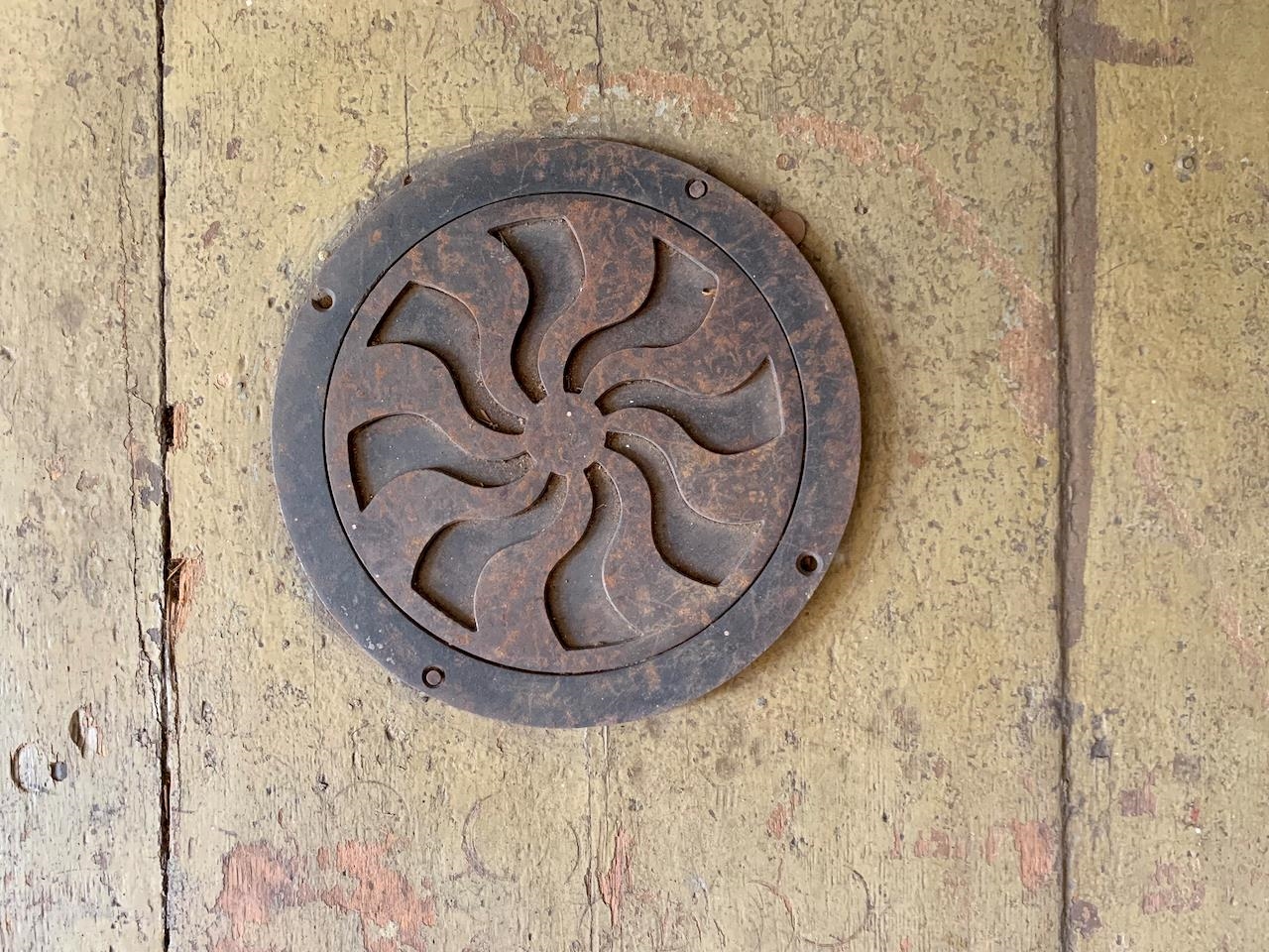 808 Jericho Road Hartford, VT 05001 - Photo 6 of 19