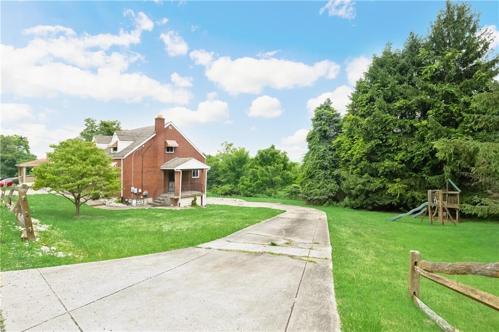 8140 Aber Road Verona, PA 15147 - Photo 2 of 29 Gallery Image 2