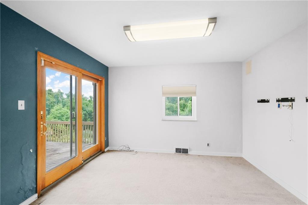 8140 Aber Road Verona, PA 15147 - Photo 5 of 29 Gallery Image 5