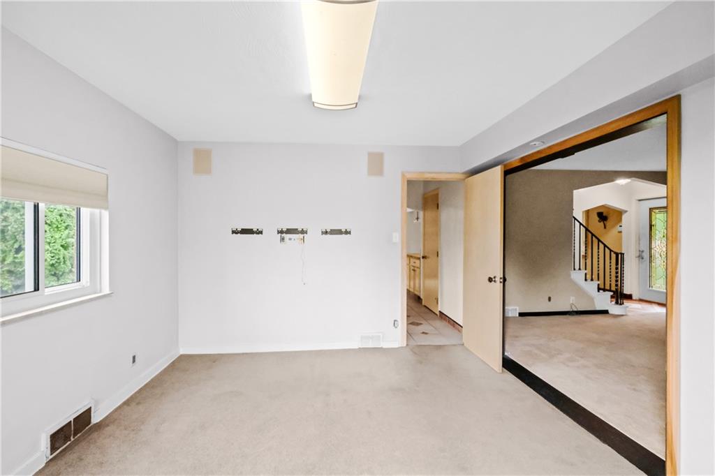 8140 Aber Road Verona, PA 15147 - Photo 6 of 29 Gallery Image 6