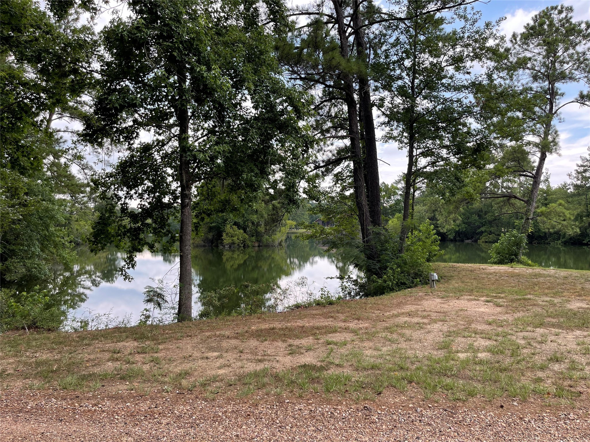 6 Smith Loop South Cleveland, TX 77327 - Photo 3 of 22