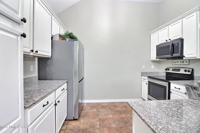 $219,000 | 11 Magenta Lane, Picayune, MS 39466