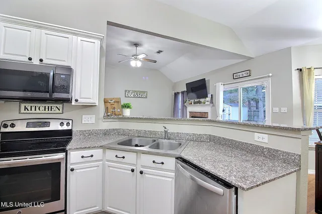 $219,000 | 11 Magenta Lane, Picayune, MS 39466