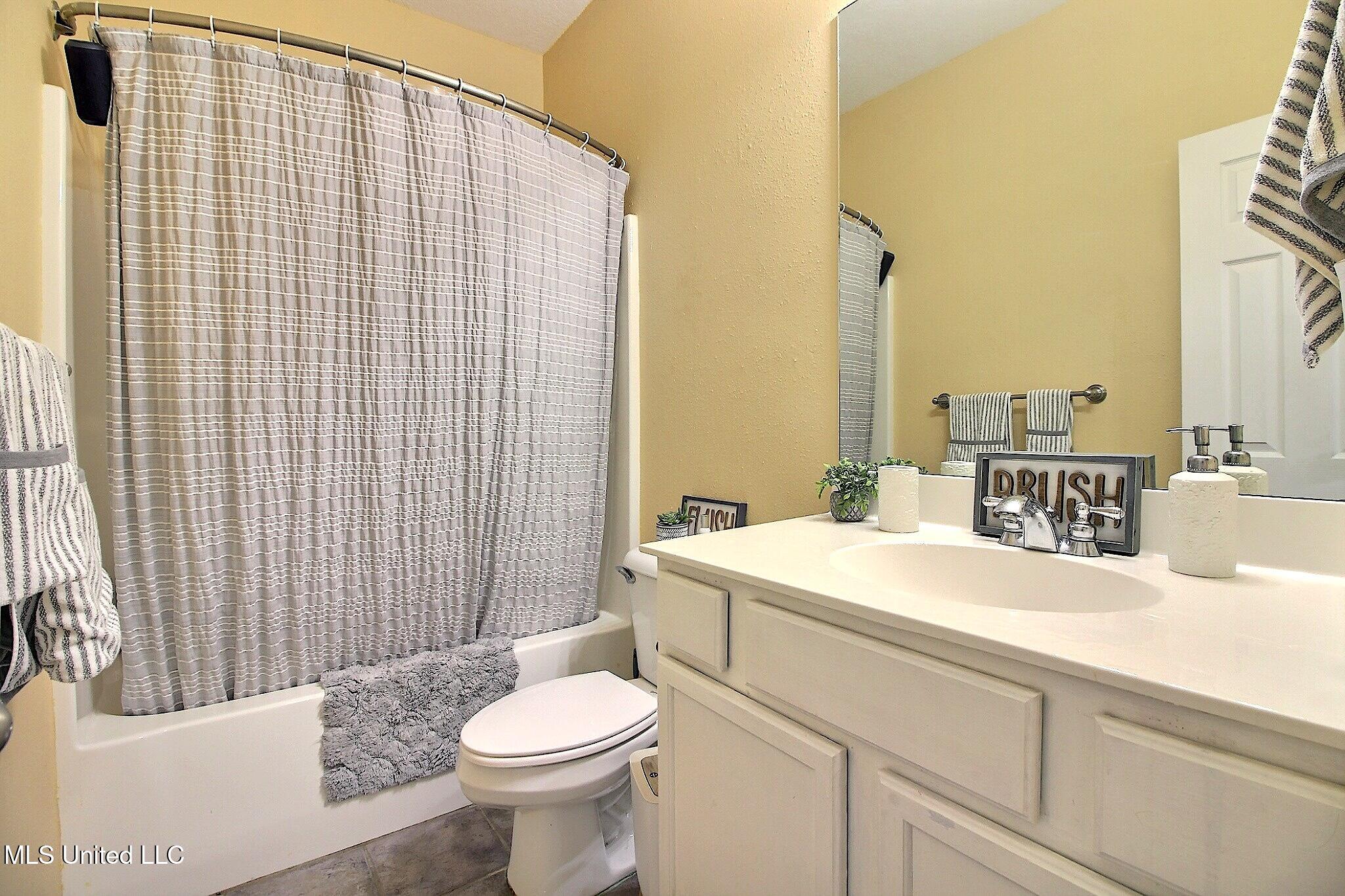 11 Magenta Lane Picayune, MS 39466 - Photo 14 of 22 15