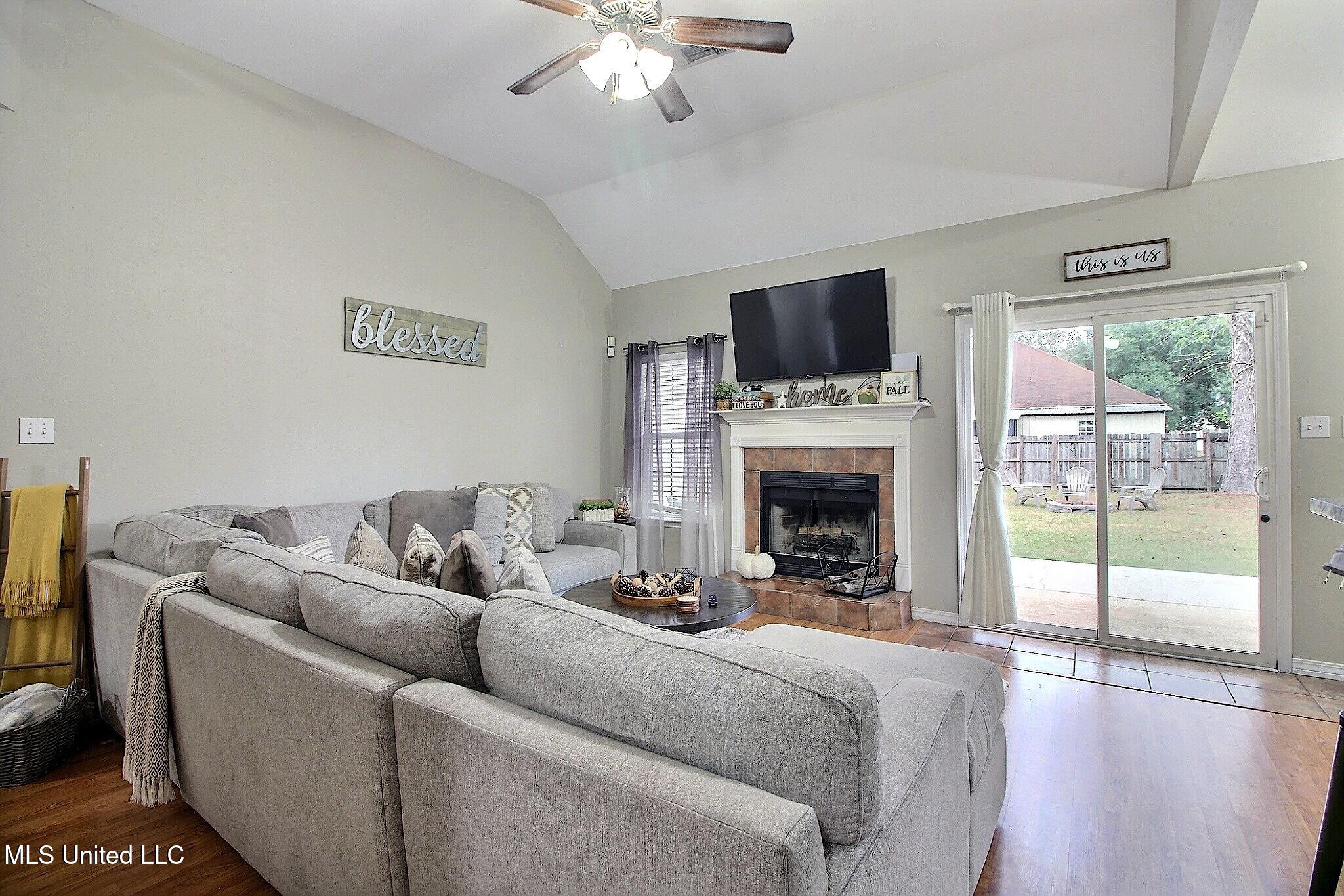 11 Magenta Lane Picayune, MS 39466 - Photo 8 of 22 9