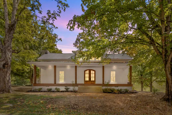 $575,000 | 1881 New Herman Road, Fayetteville, TN 37334