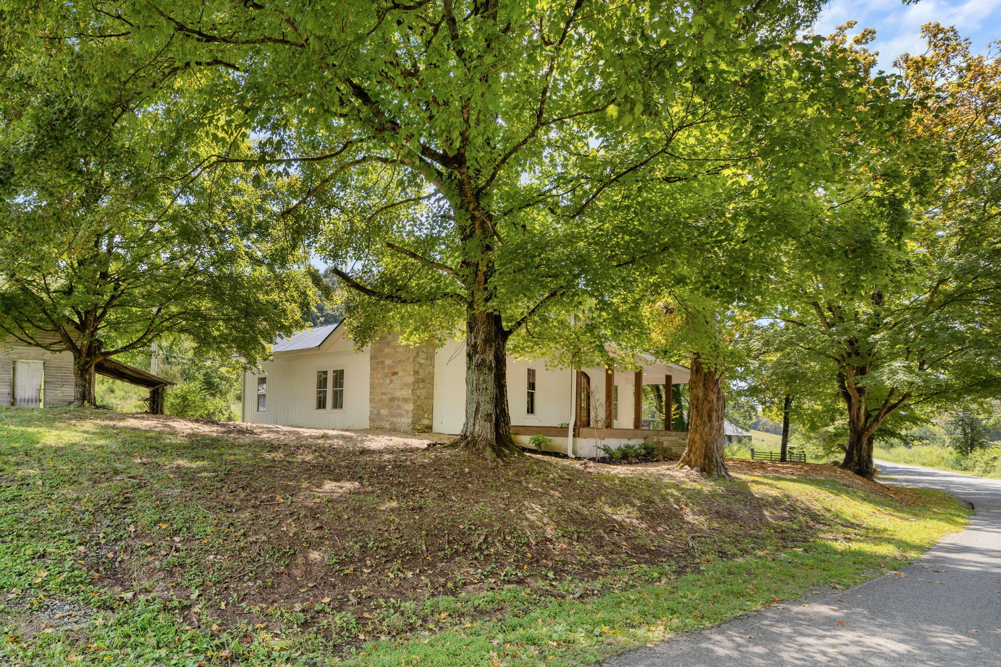 1881 New Herman Road Fayetteville, TN 37334 - Photo 4 of 58