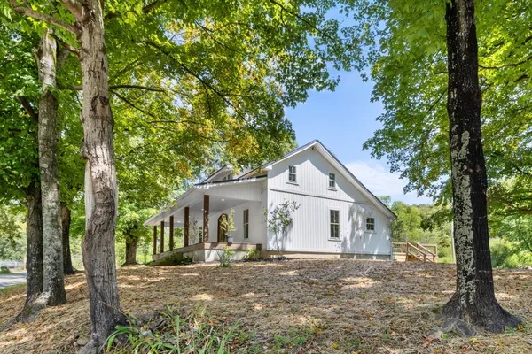 $575,000 | 1881 New Herman Road, Fayetteville, TN 37334