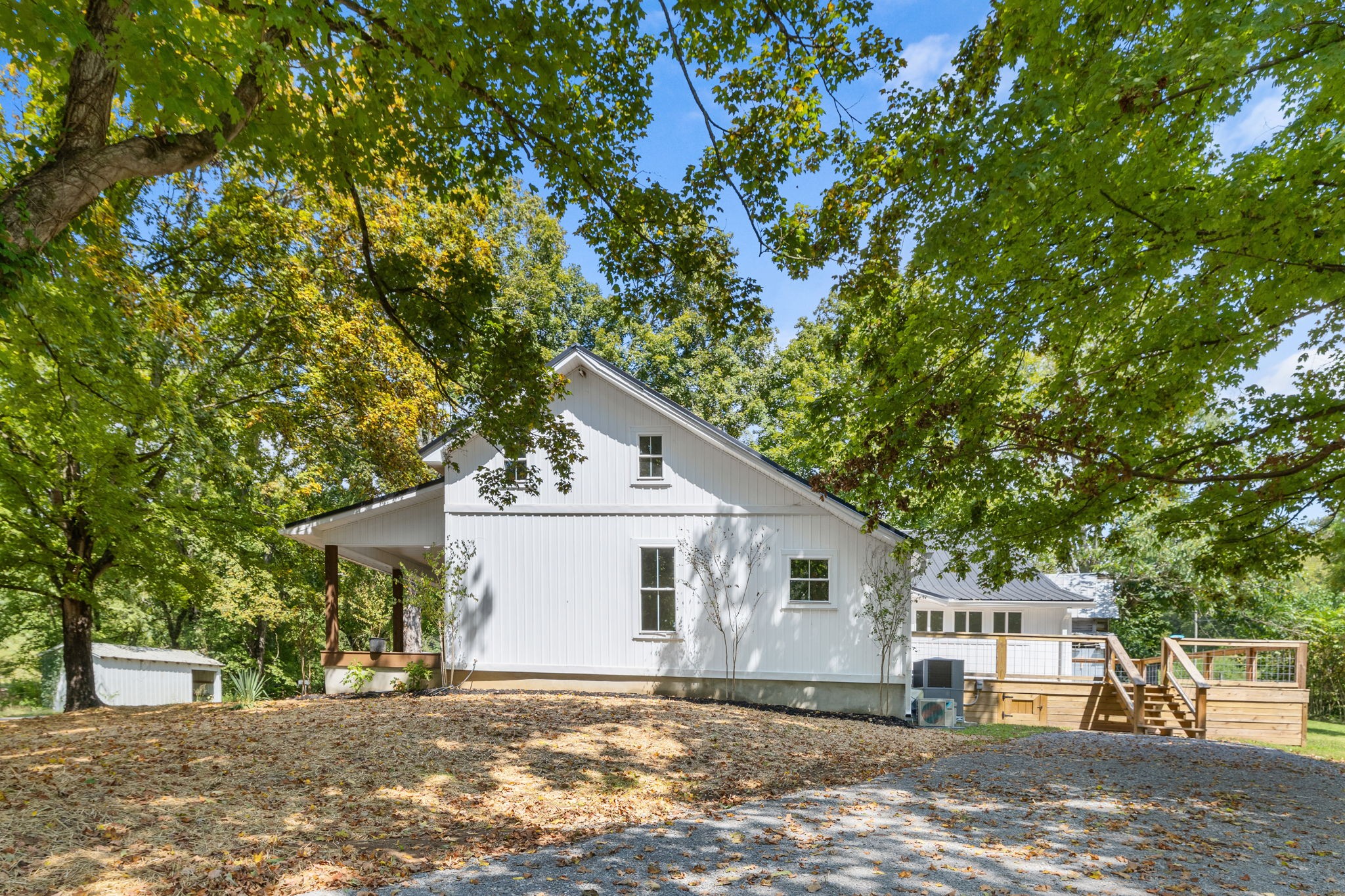 1881 New Herman Road Fayetteville, TN 37334 - Photo 46 of 58 a view of a house with a tree in the background