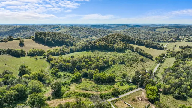 $590,000 | 1881 New Herman Road, Fayetteville, TN 37334