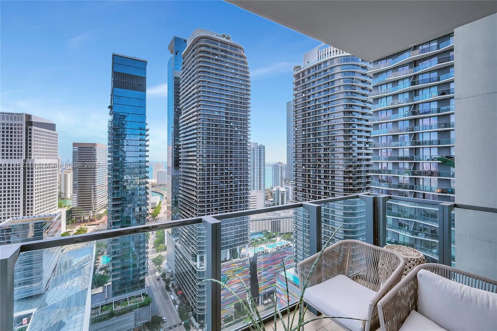 88 Southwest 7th Street, Unit 3003 Miami, FL 33130 - Photo 15 of 43