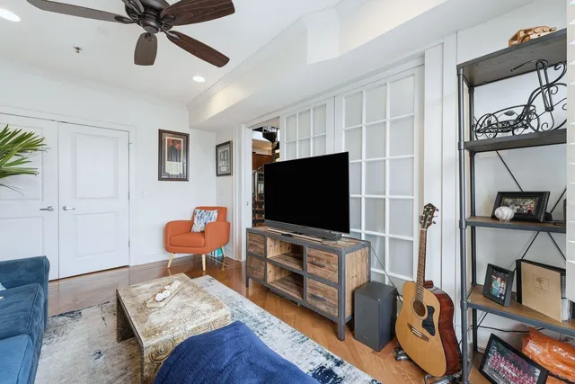 $6,900 | 904 Jefferson Street, Unit 6E, Hoboken, NJ 07030