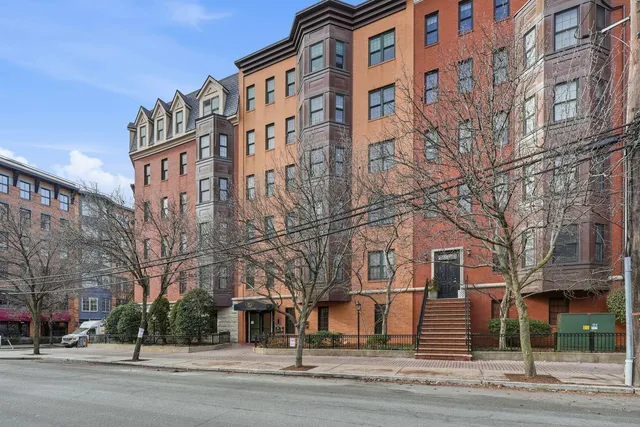 $6,900 | 904 Jefferson Street, Unit 6E, Hoboken, NJ 07030