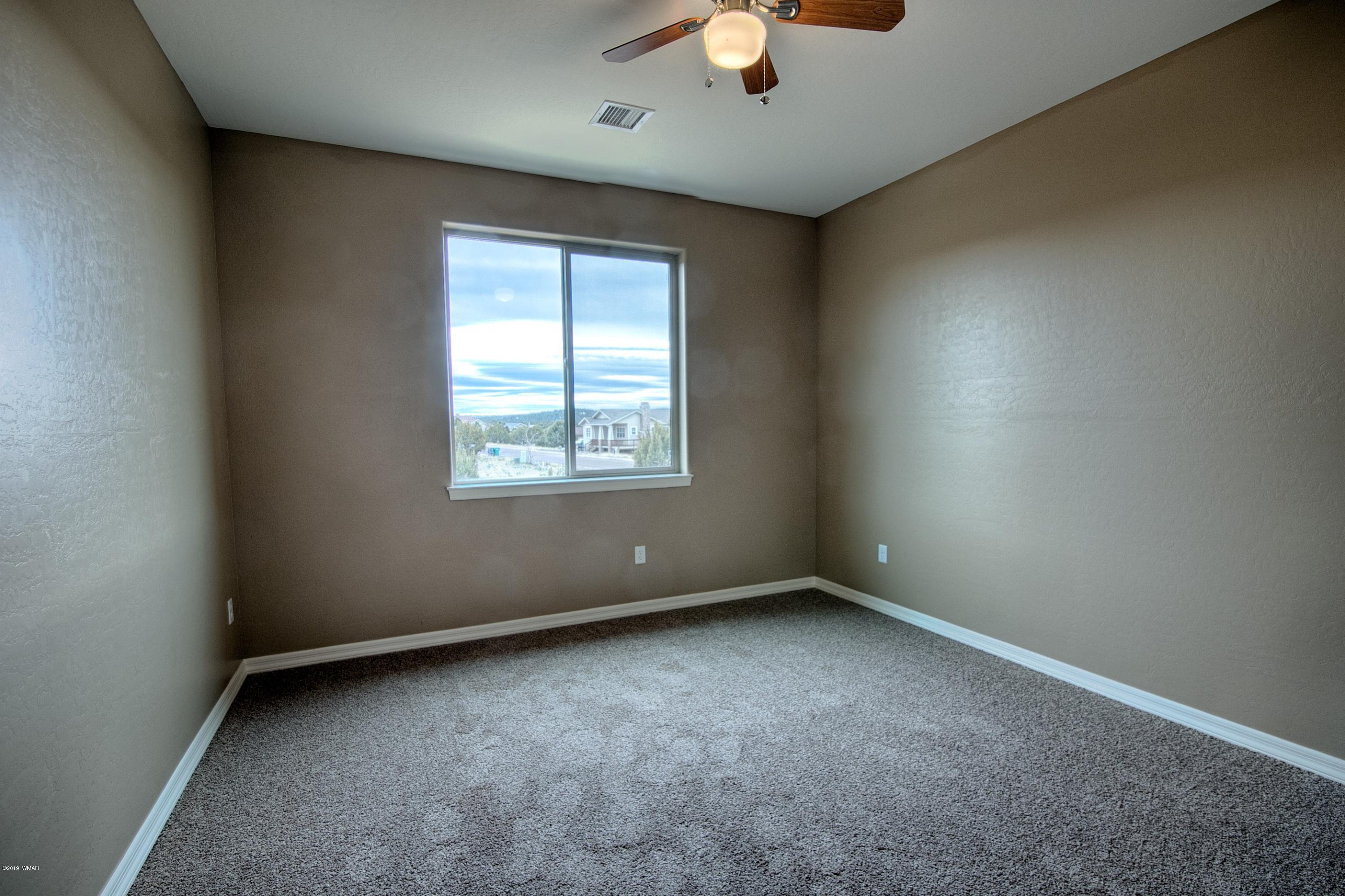 541 South Rock Ridge Drive Show Low, AZ 85901 - Photo 21 of 44