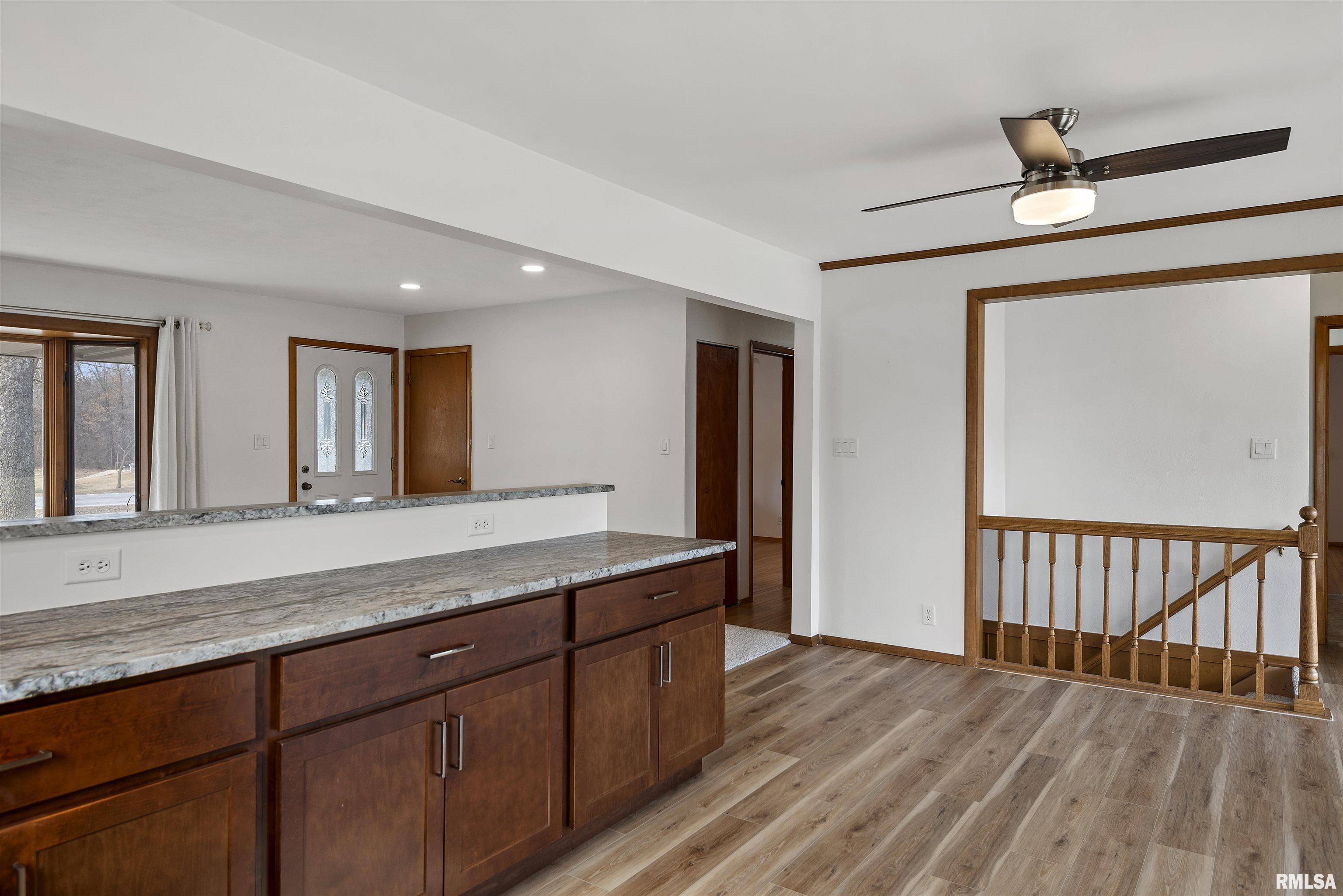 8122 South Vigal Road Pawnee, IL 62558 - Photo 20 of 50