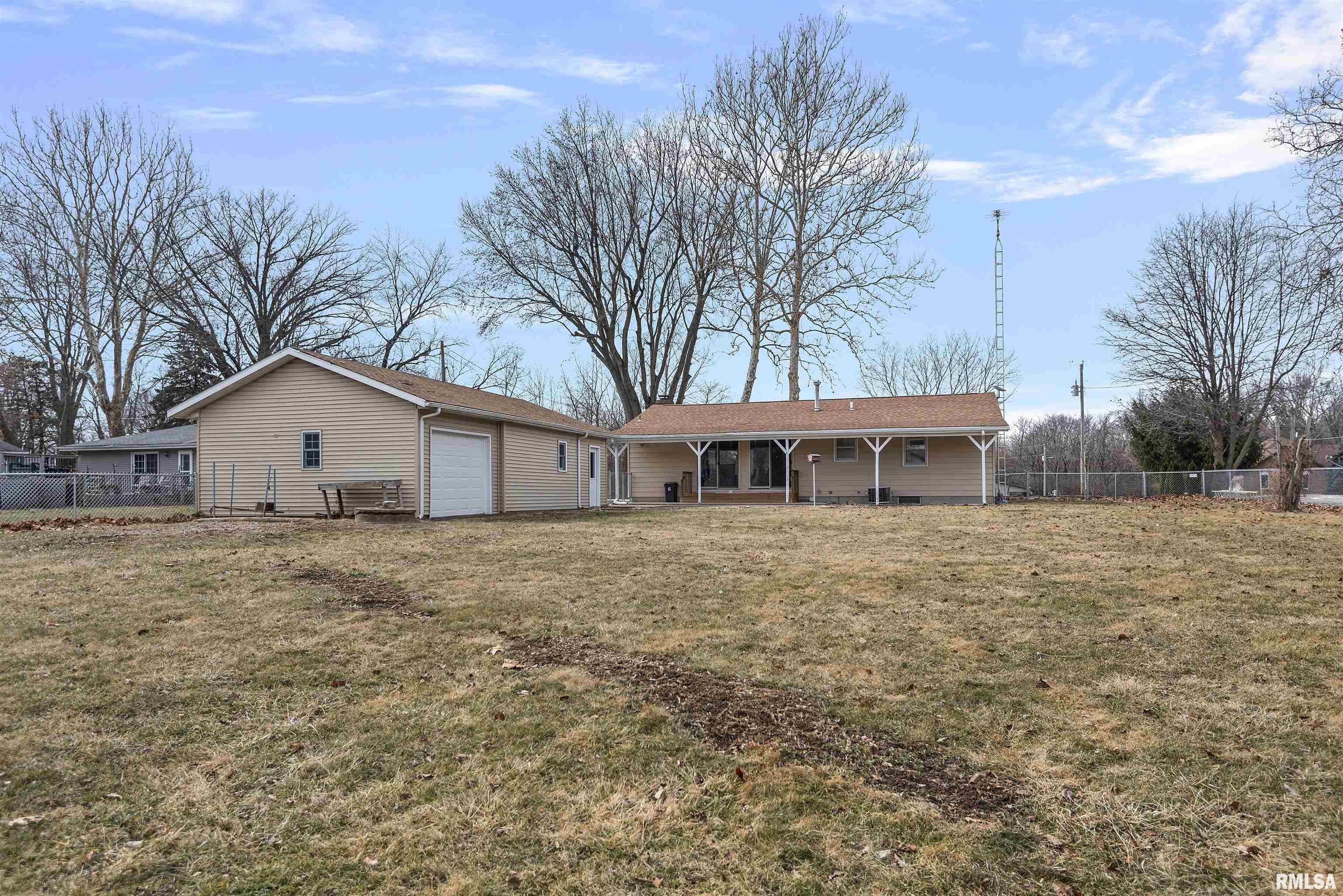 8122 South Vigal Road Pawnee, IL 62558 - Photo 45 of 50