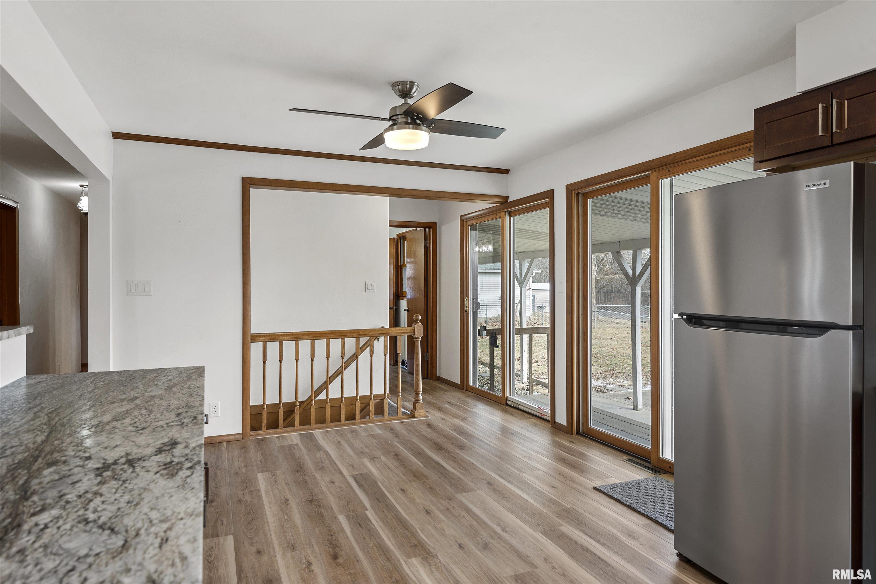 8122 South Vigal Road Pawnee, IL 62558 - Photo 8 of 50