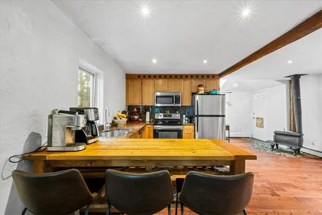 $845,000 | 5 Bowser Court, Newport, RI 02840