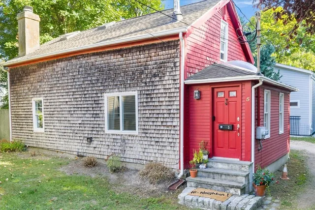 $845,000 | 5 Bowser Court, Newport, RI 02840