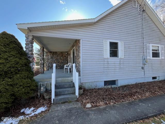 20 Guideboard Road Waterford, NY 12188 - Photo 2 of 28 20 GUIDE SIDE