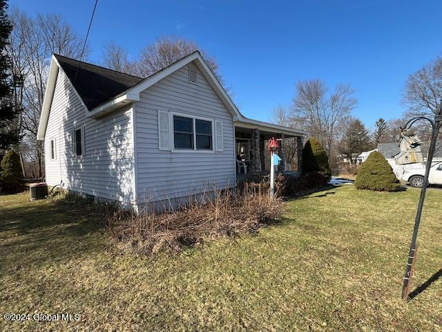 20 Guideboard Road Waterford, NY 12188 - Photo 26 of 28 20 GUIDE SIDE FRONT